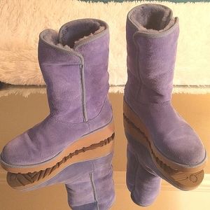 Baby Blue UGG Mid Calf Soft Suede and Wool Lined Boots.